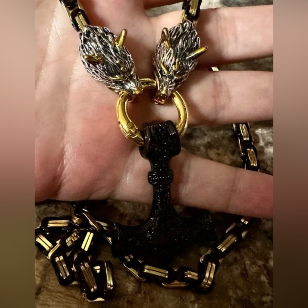 Stainless Steel Nordic Viking Necklace gold black silver wolves wolf wolfe